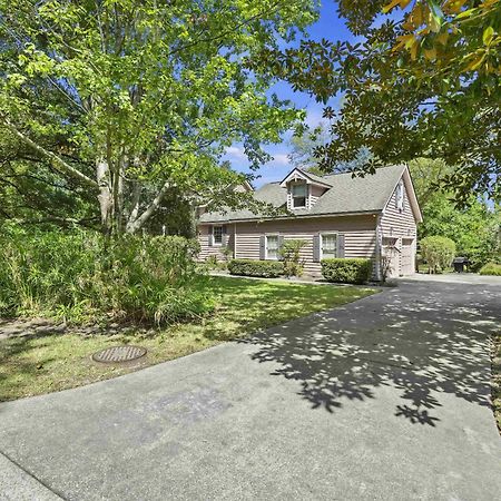 Charming Lakefront Home In Maclaura Hall Charleston Eksteriør bilde