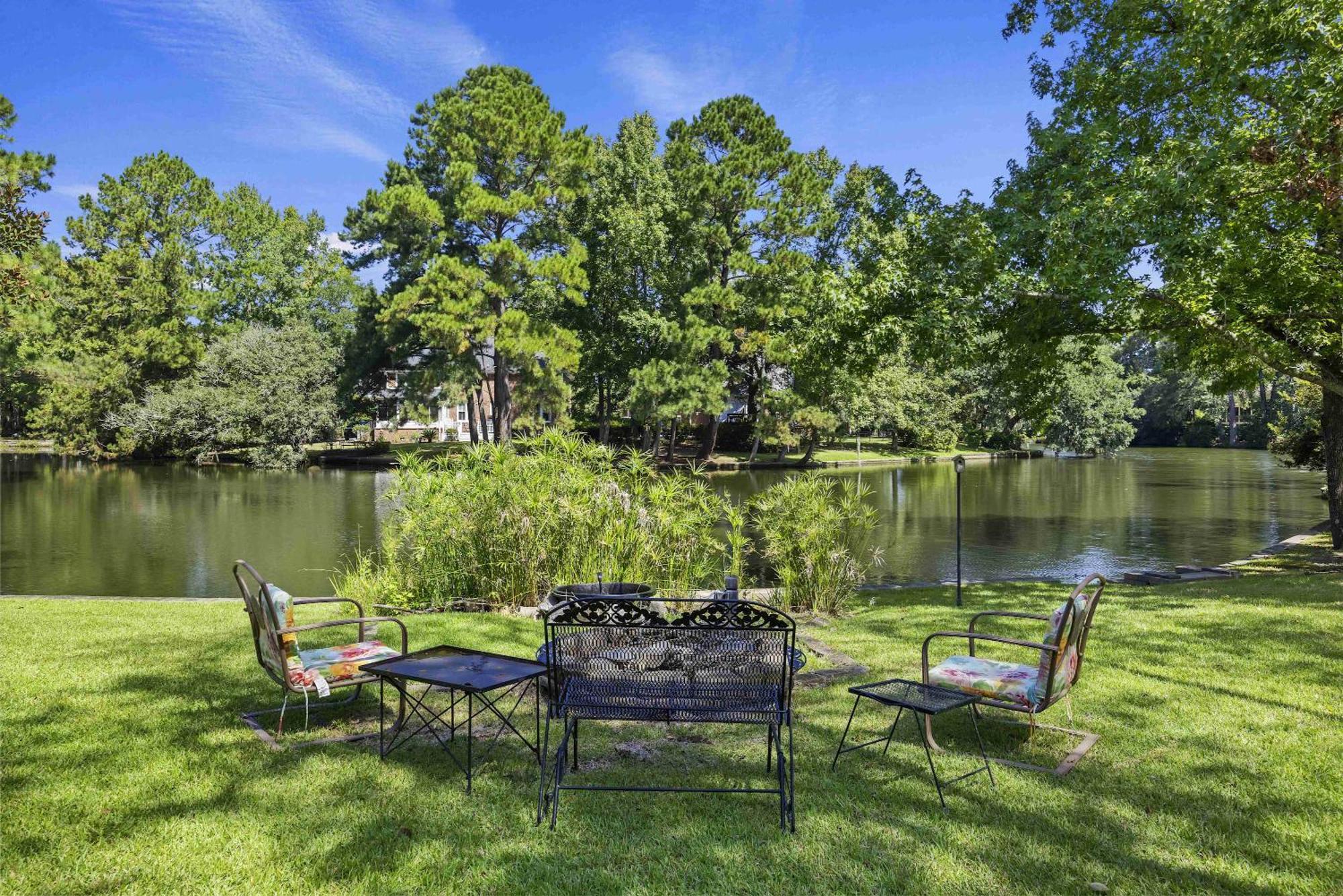 Charming Lakefront Home In Maclaura Hall Charleston Eksteriør bilde